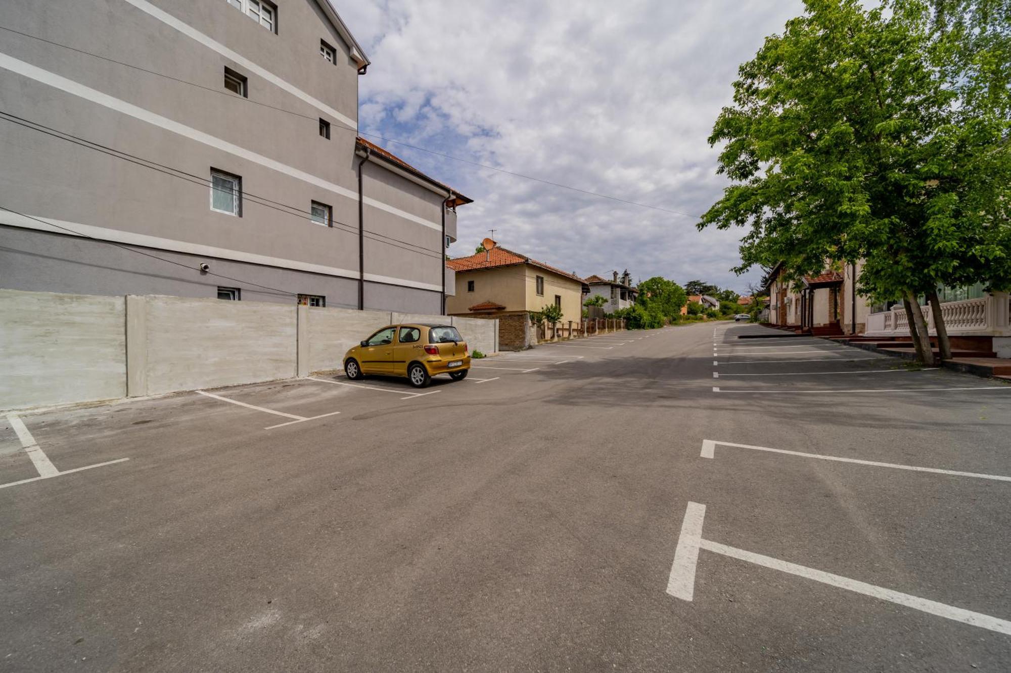 Apartmani 41 U Beogradu Vozdivac ภายนอก รูปภาพ