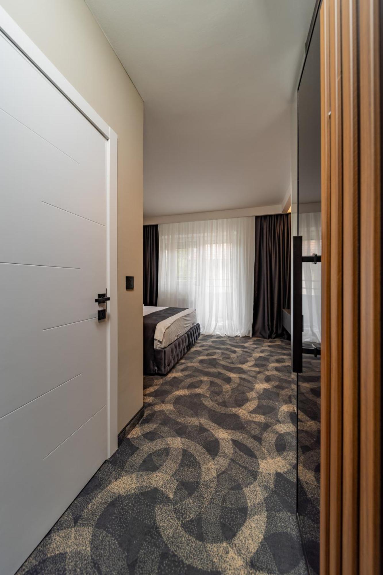 Apartmani 41 U Beogradu Vozdivac ภายนอก รูปภาพ