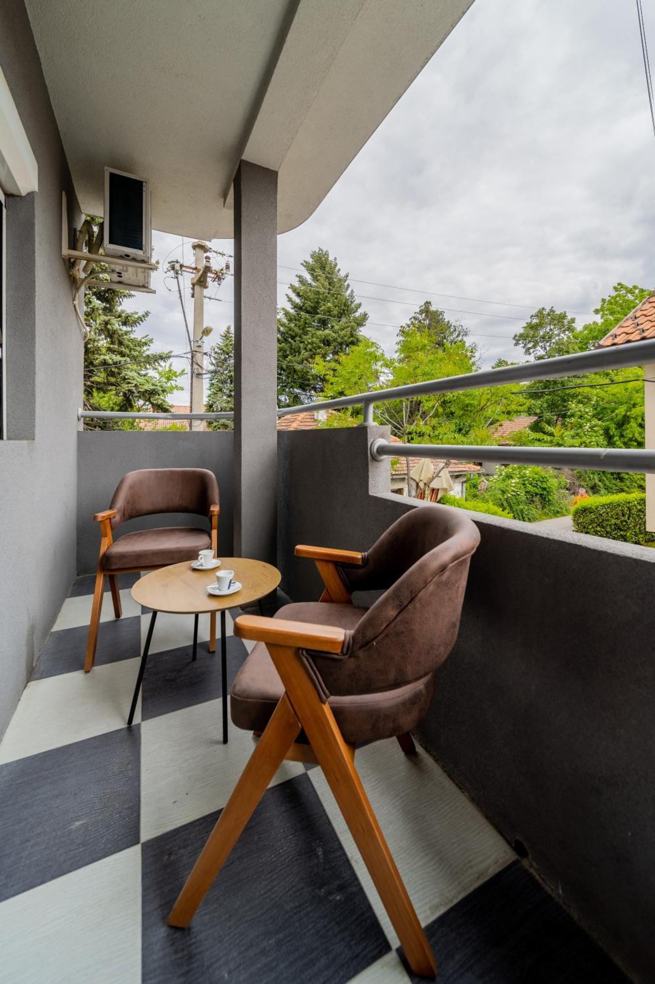Apartmani 41 U Beogradu Vozdivac ภายนอก รูปภาพ